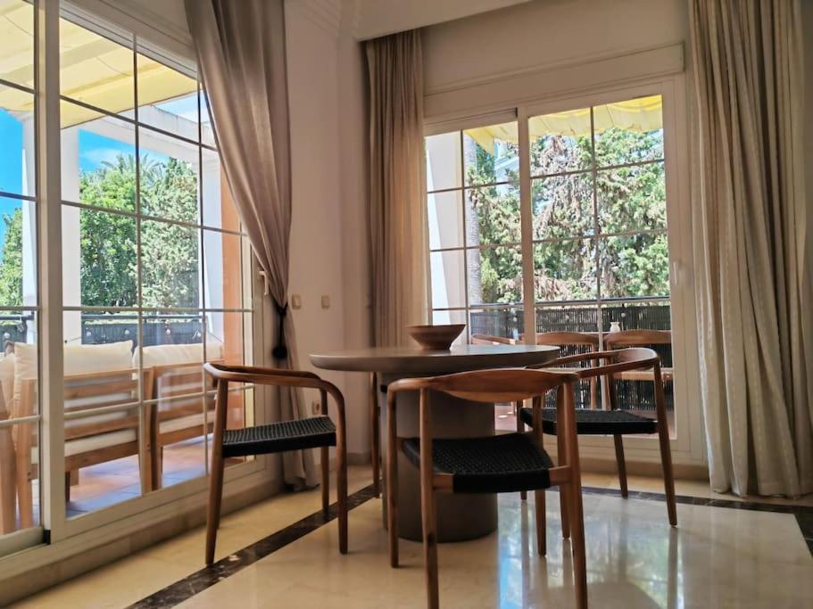 The Heart Of Nueva Andalucia Apartment